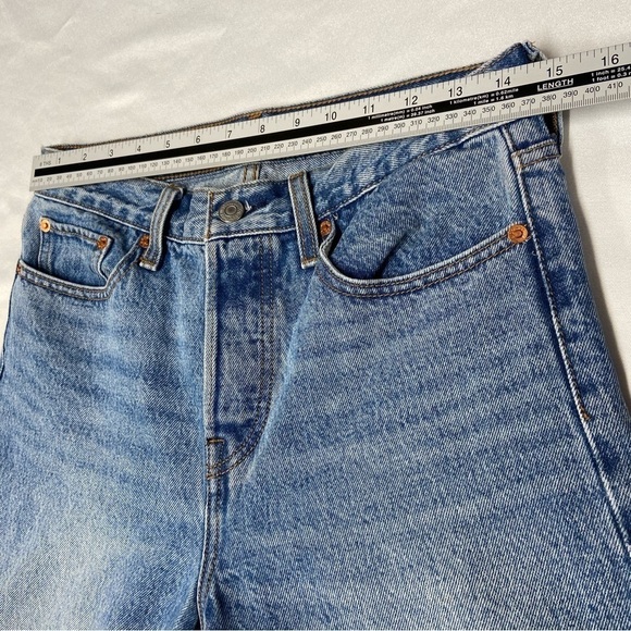 Levi’s Wedgie Straight Leg Ankle Denim Jean 27W 27L Medium Wash Flawless - Picture 9 of 16